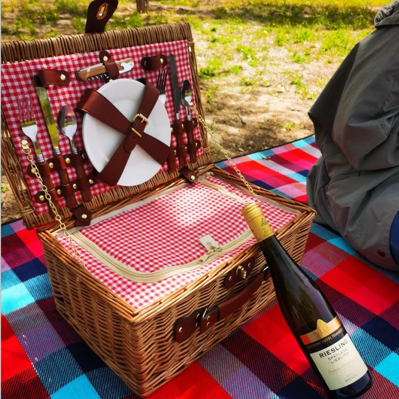 Family outing picnic basket, o - đánh giá và giá Outdoor Camping Food